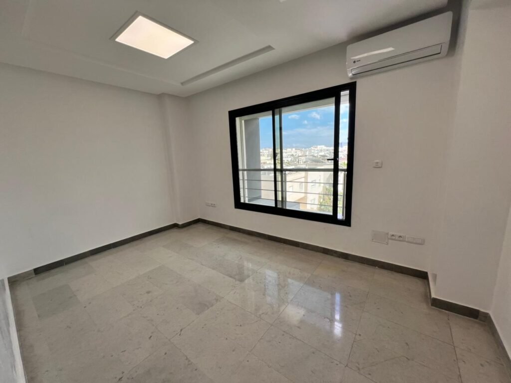 WhatsApp-Image-2026-03-25-at-14.01.43